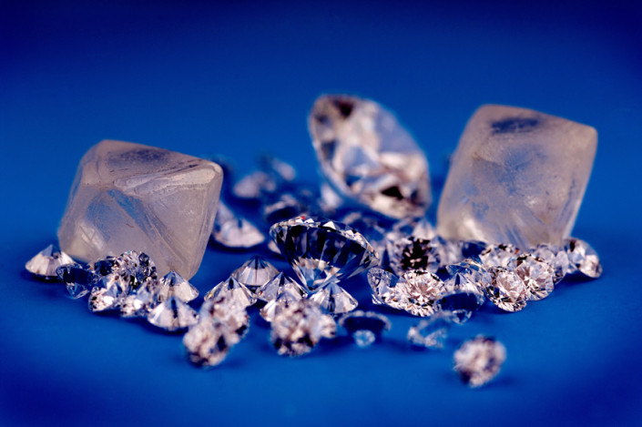 Ruwe en geslepen diamant.
Photo: Wouter Van Vaerenbergh